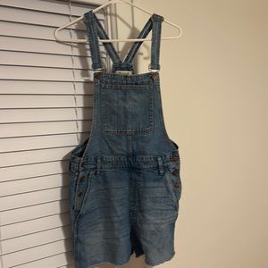 Madewell cut off Jean short overalls sz medium blue